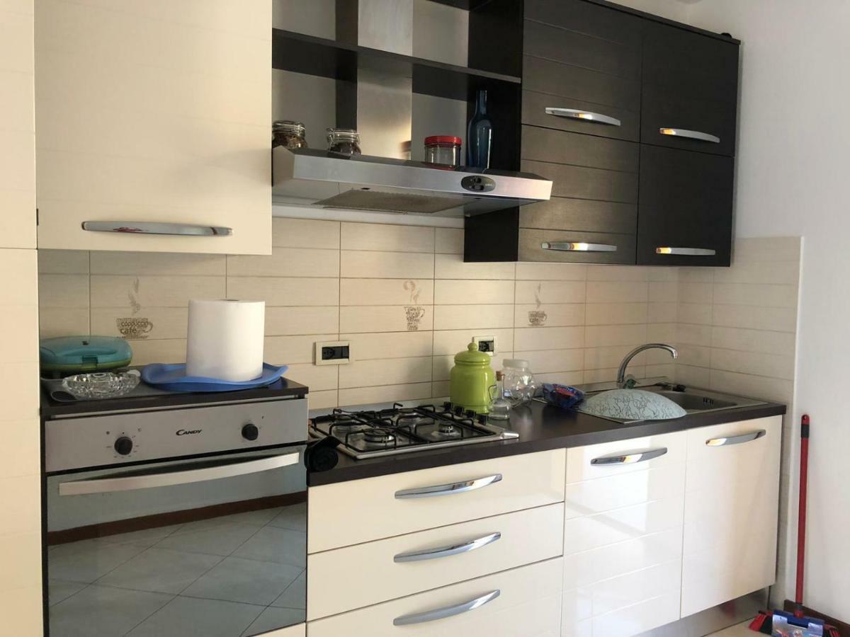 Trilocale In Villetta Piano Terra Indipendente Osio Sotto Buitenkant foto