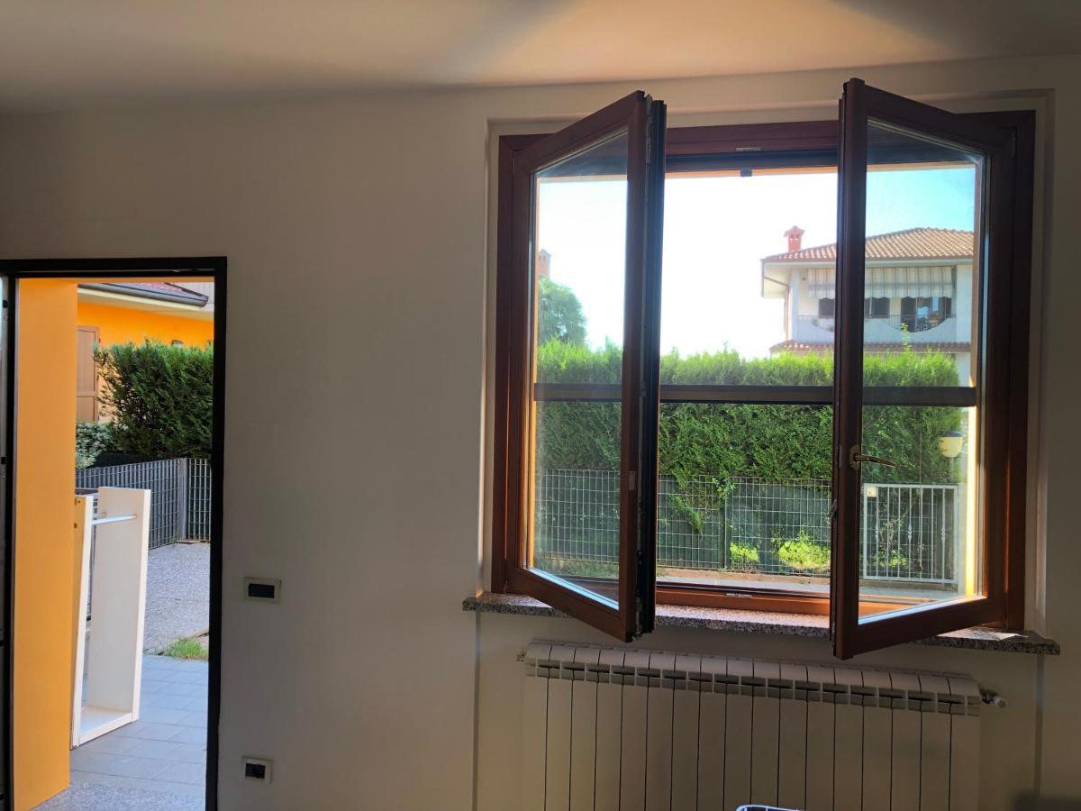 Trilocale In Villetta Piano Terra Indipendente Osio Sotto Buitenkant foto